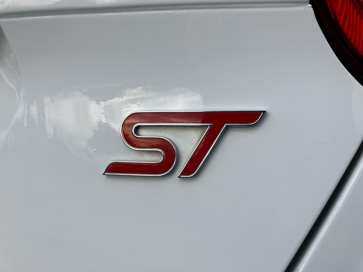 Used Ford Focus 2018 for sale - 76611947: Photo 26