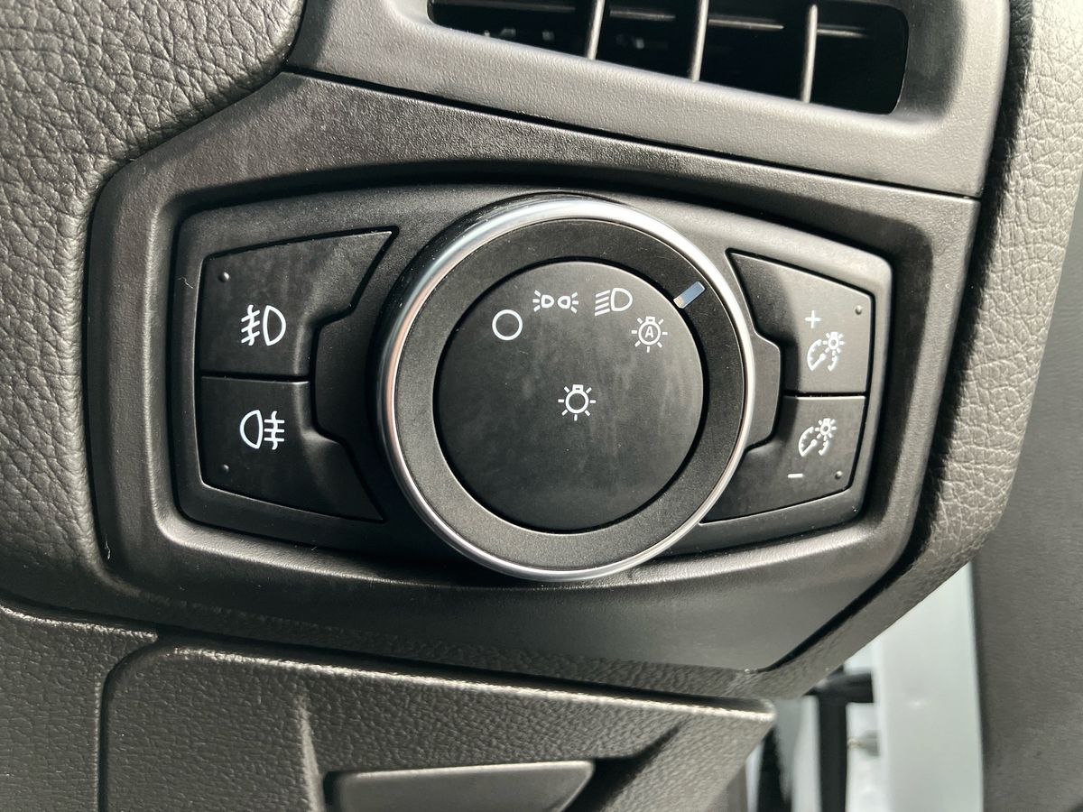 Used Ford Focus 2018 for sale - 76611947: Photo 35