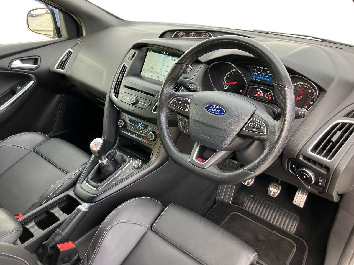 Used Ford Focus 2018 for sale - 76611947: Photo 8
