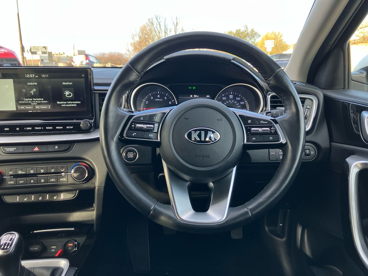 Used Kia XCeed 2020 for sale - 76565903: Photo 15