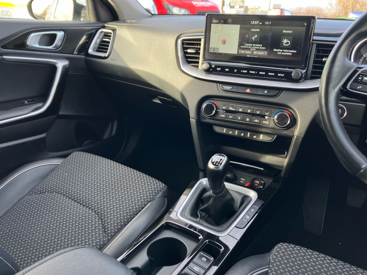 Used Kia XCeed 2020 for sale - 76565903: Photo 17