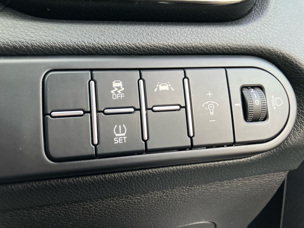 Used Kia XCeed 2020 for sale - 76565903: Photo 33