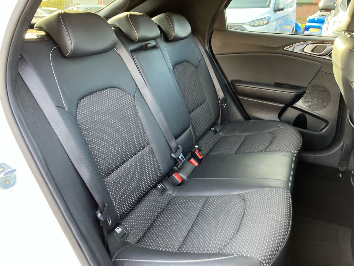 Used Kia XCeed 2020 for sale - 76565903: Photo 48