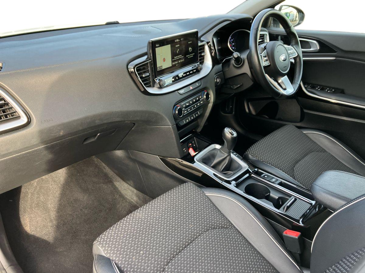 Used Kia XCeed 2020 for sale - 76565903: Photo 6