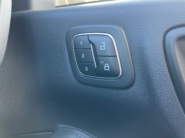 Used Ford Kuga 2024 for sale - 76097362: Photo 25
