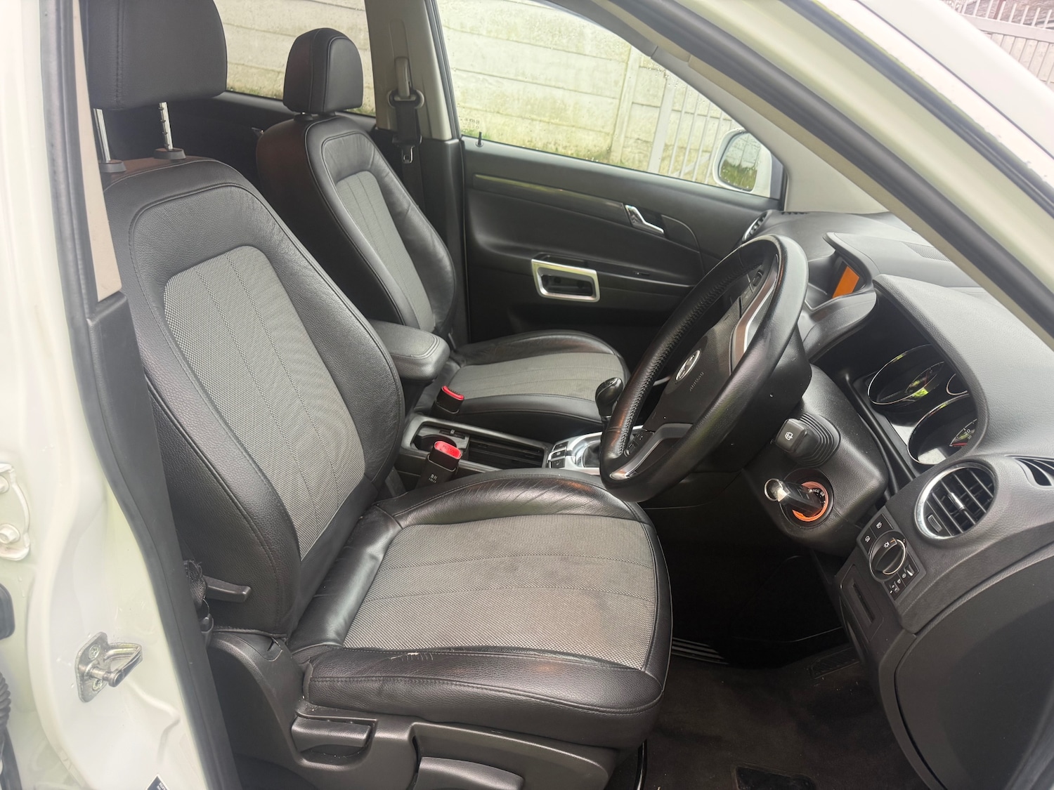 Used Vauxhall Antara 2013 for sale - 76979937: Photo 12
