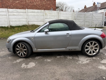 Used Audi TT 2003 for sale - 77689553: Photo