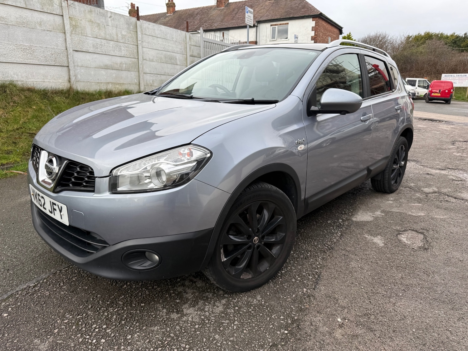Used Nissan Qashqai 2012 for sale - 77650100: Photo 3