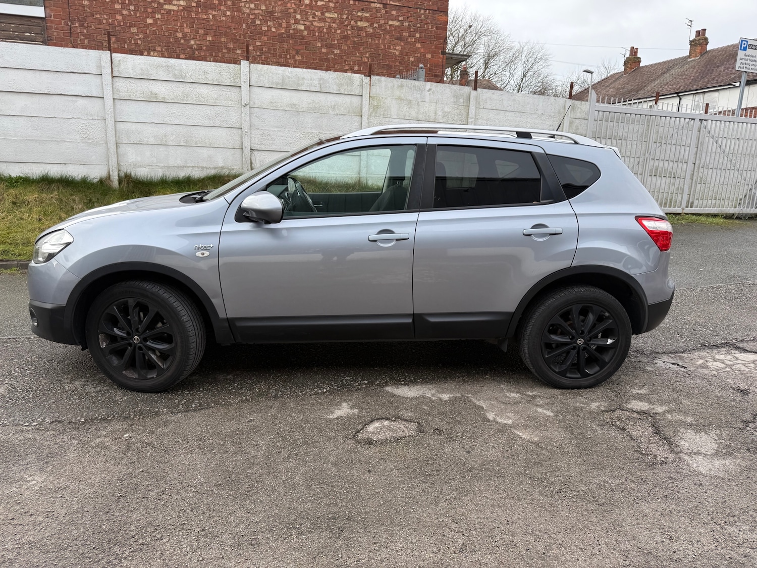 Used Nissan Qashqai 2012 for sale - 77650100: Photo 4