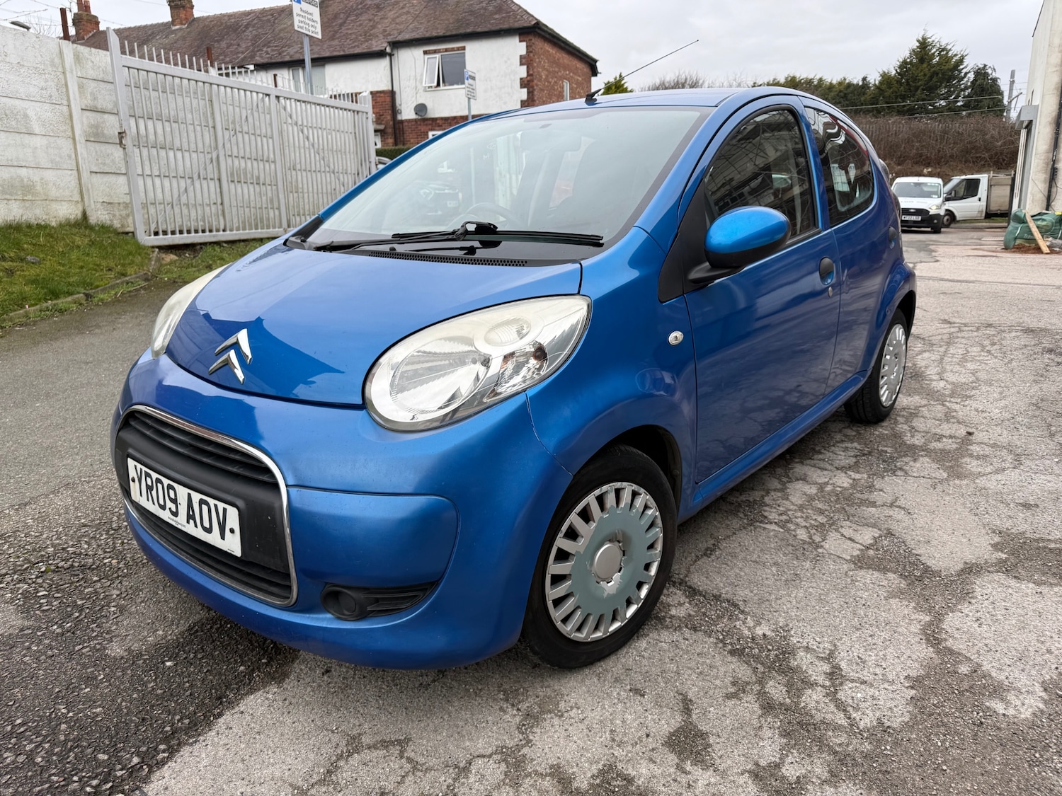 Used Citroen C1 2009 for sale - 77640324: Photo 3