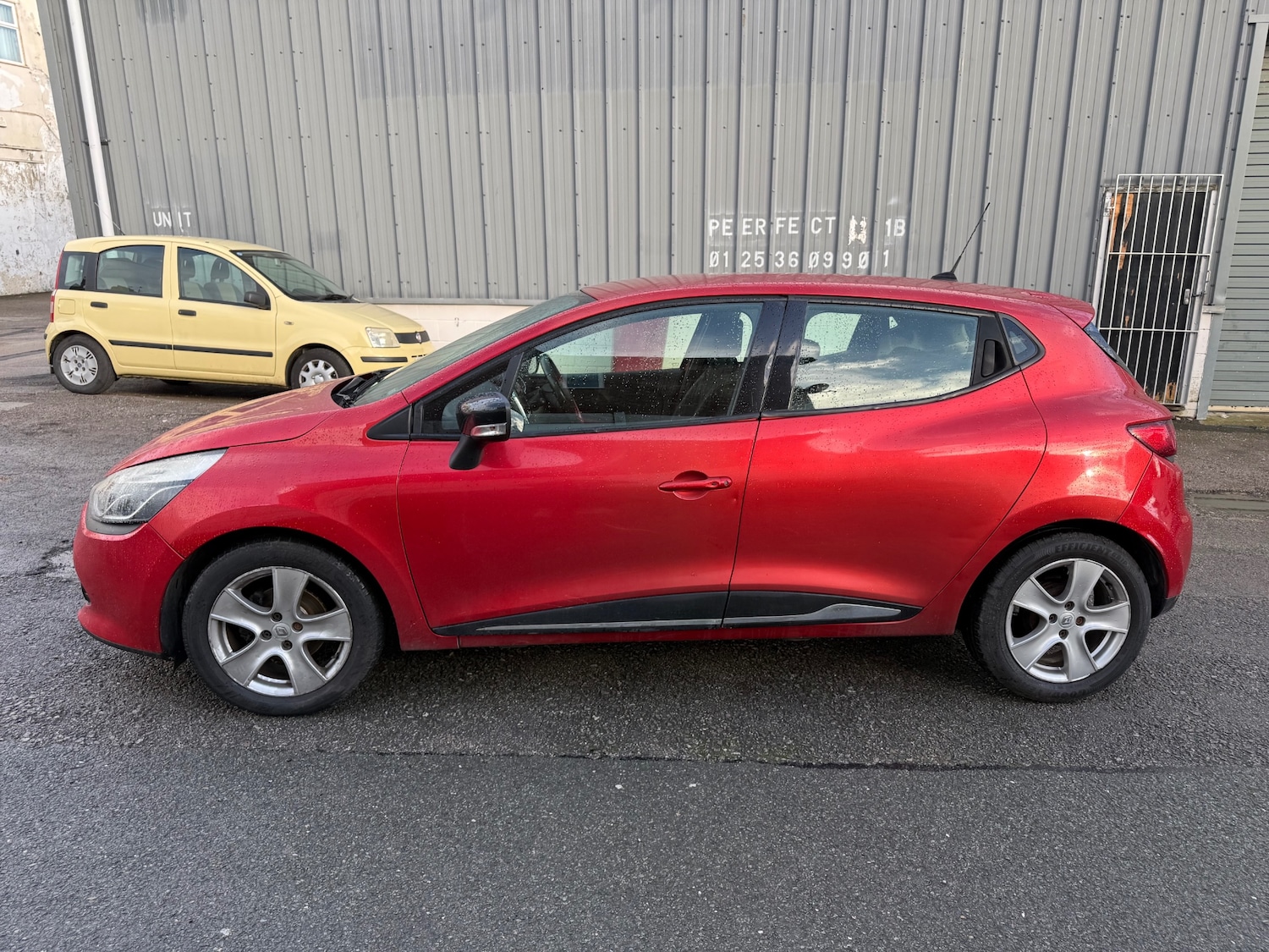 Used Renault Clio 2013 for sale - 77225710: Photo 4