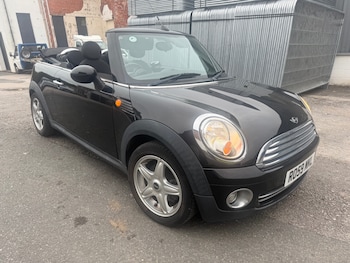 Used MINI Convertible 2009 for sale - 76286889: Photo