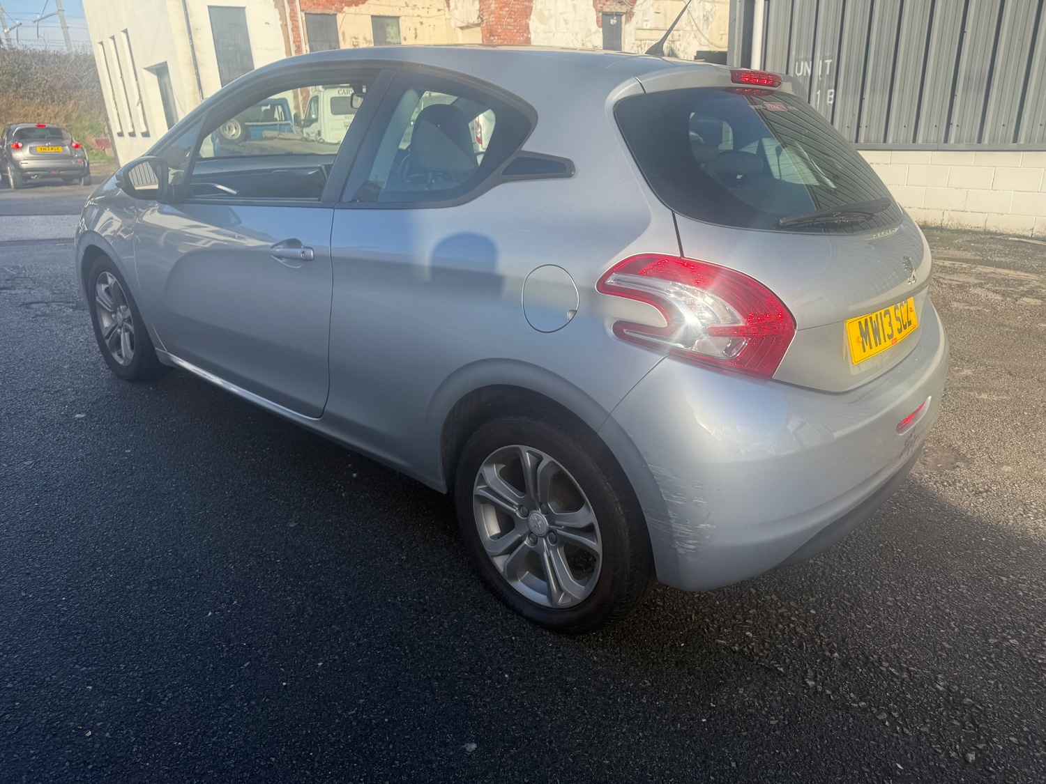 Used Peugeot 208 2013 for sale - 76566373: Photo 5