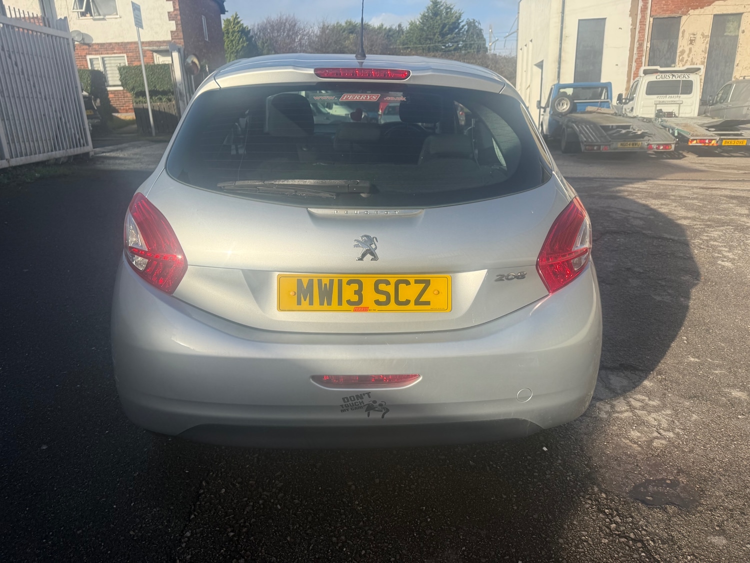 Used Peugeot 208 2013 for sale - 76566373: Photo 6