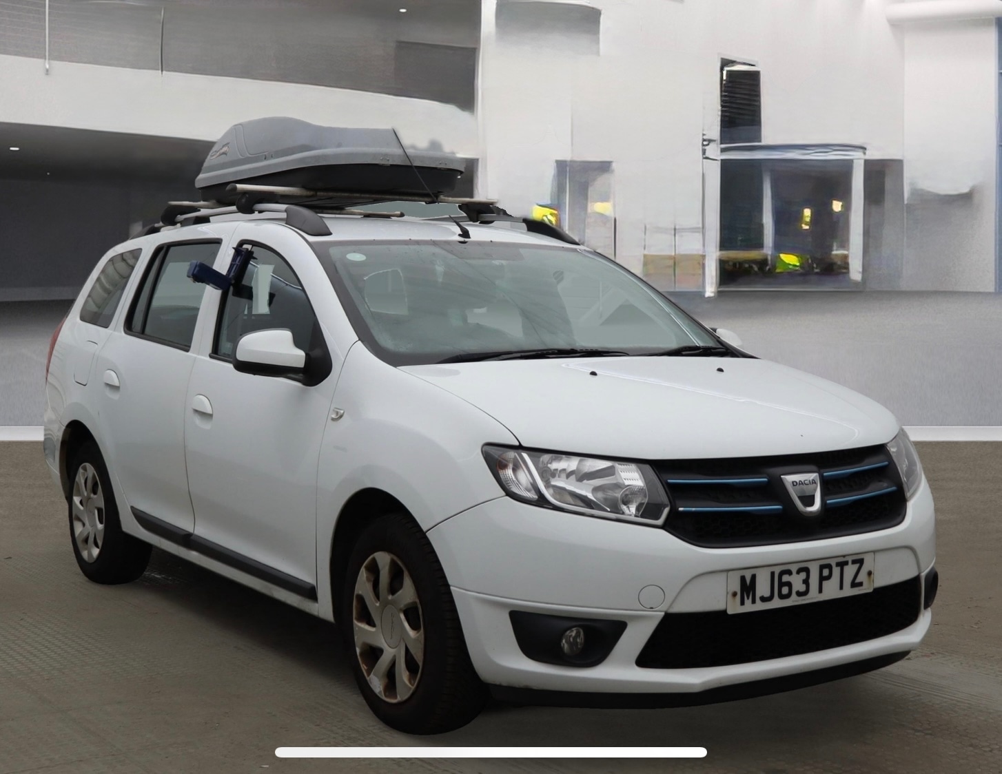 Used Dacia Logan MCV 2013 for sale - 76709697: Photo 2
