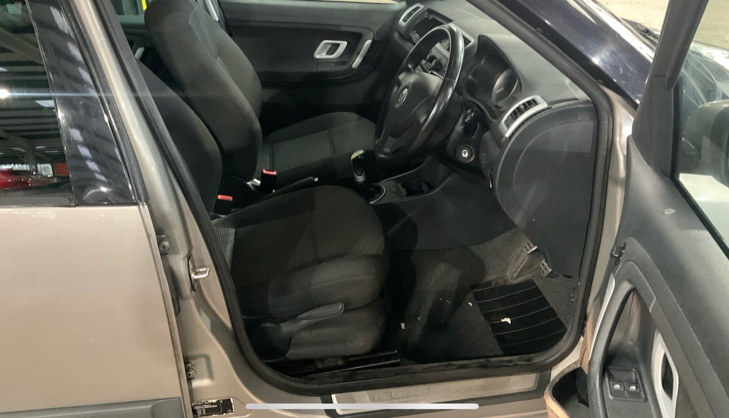 Used Skoda Roomster 2008 for sale - 76699653: Photo 9