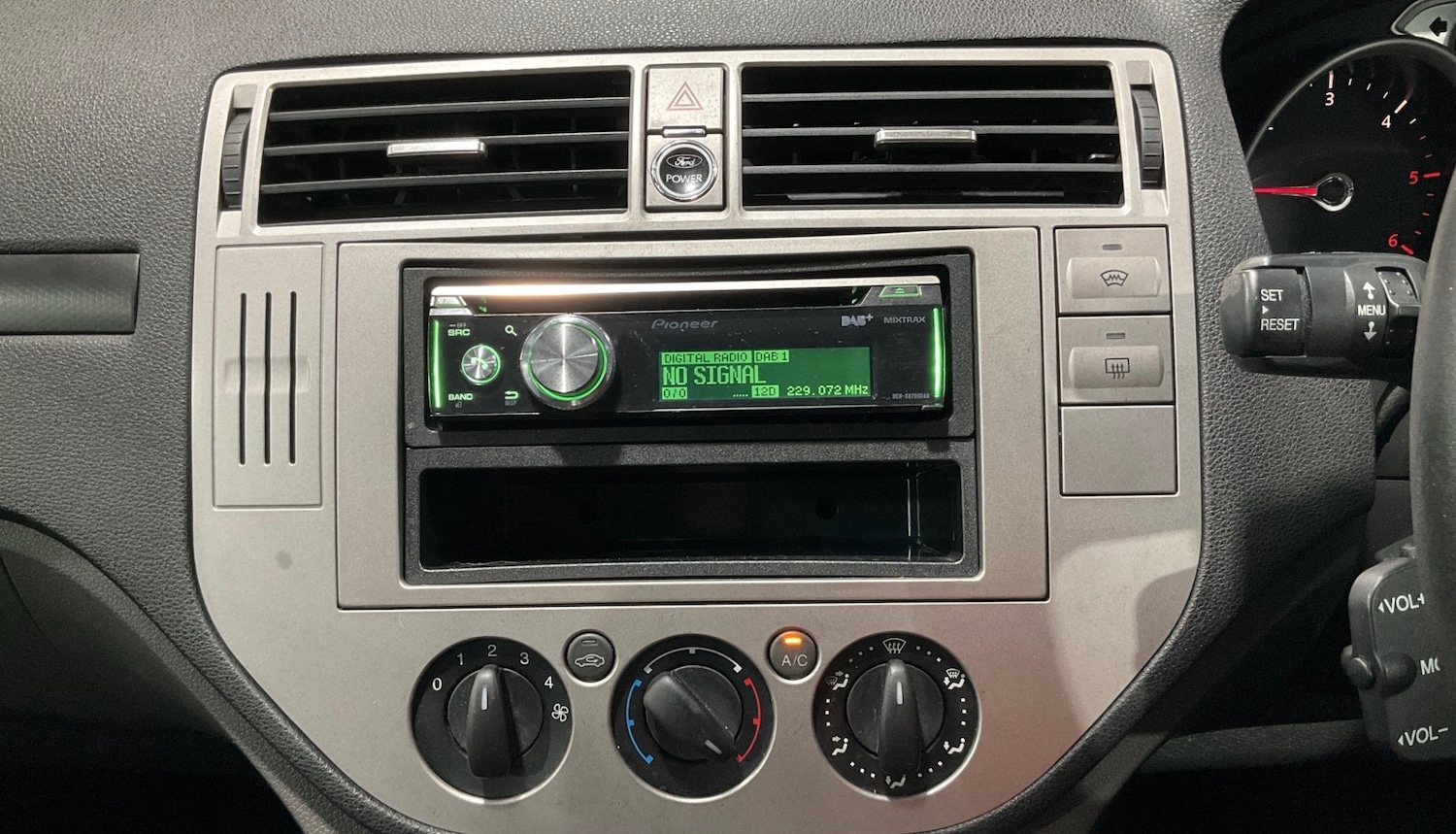 Used Ford Kuga 2010 for sale - 77592726: Photo 10