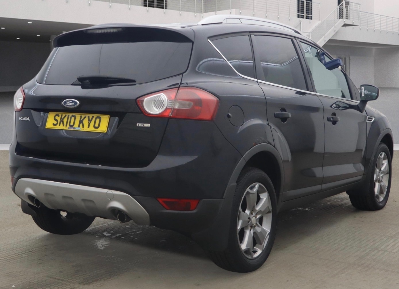 Used Ford Kuga 2010 for sale - 77592726: Photo 4