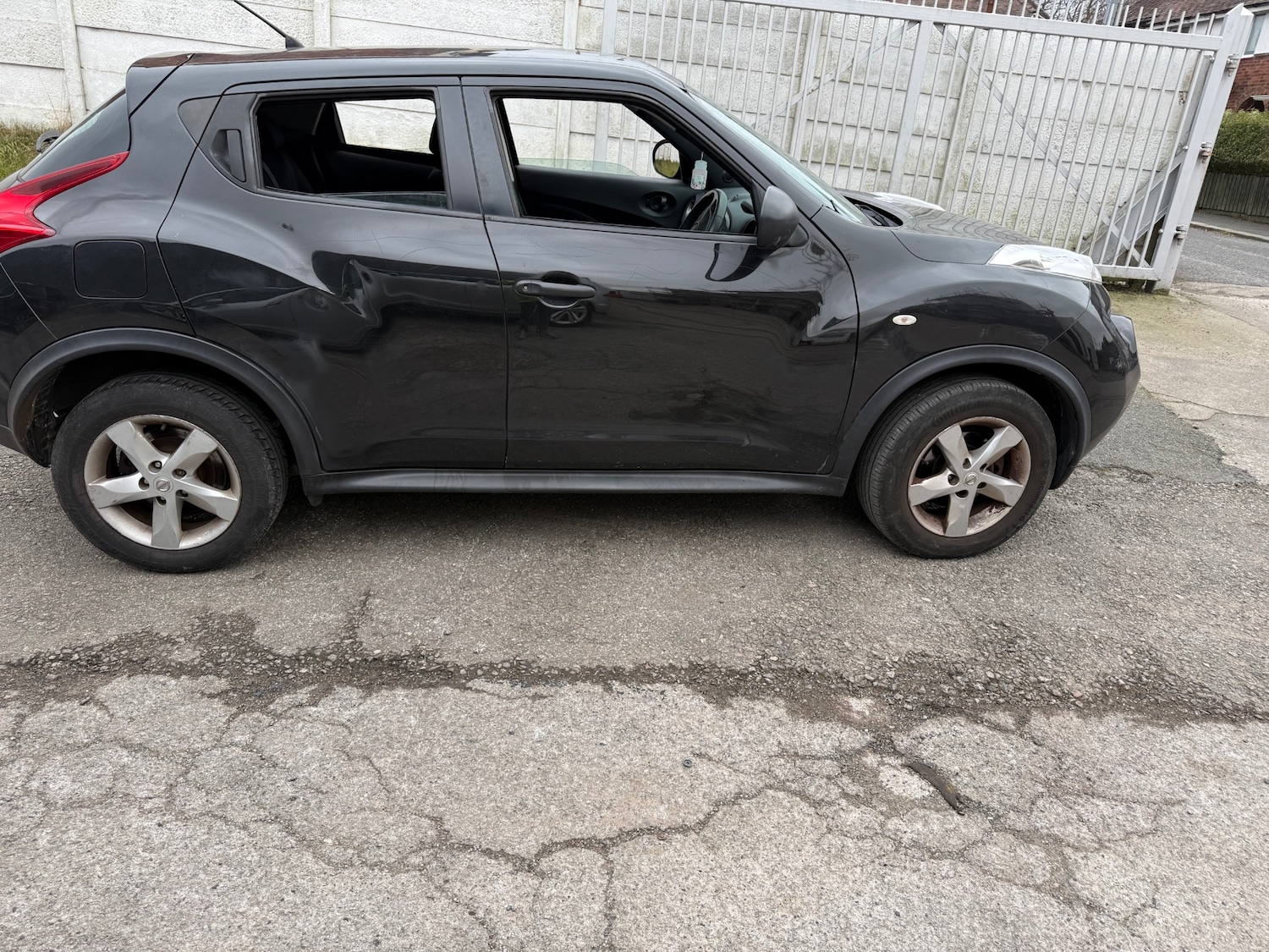 Used Nissan Juke 2011 for sale - 77447696: Photo 6