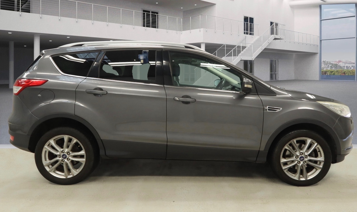Used Ford Kuga 2013 for sale - 77917612: Photo 5