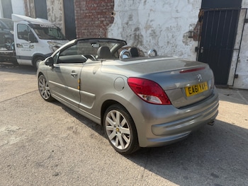 Used Peugeot 207 2011 for sale - 75574252: Photo