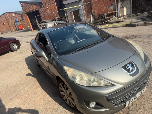Used Peugeot 207 2011 for sale - 75574252: Photo 8