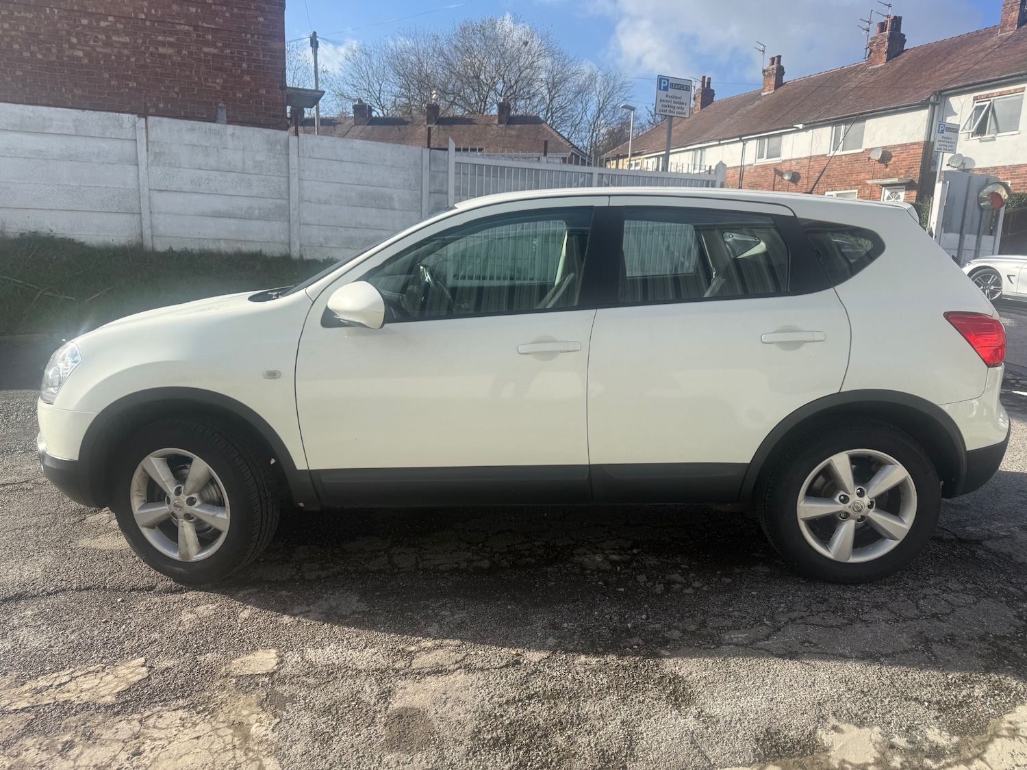 Used Nissan Qashqai 2009 for sale - 76392362: Photo 4