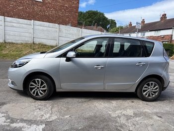 Used Renault Scenic 2013 for sale - 78578936: Photo