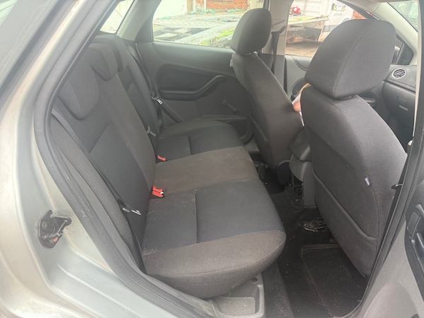 Used Ford Focus 2005 for sale - 76008763: Photo 11