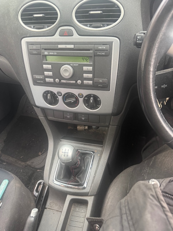 Used Ford Focus 2005 for sale - 76008763: Photo 13