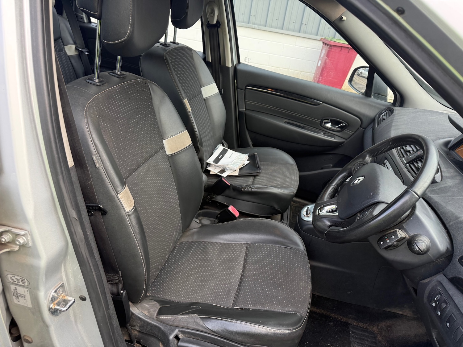 Used Renault Scenic 2013 for sale - 77115952: Photo 13