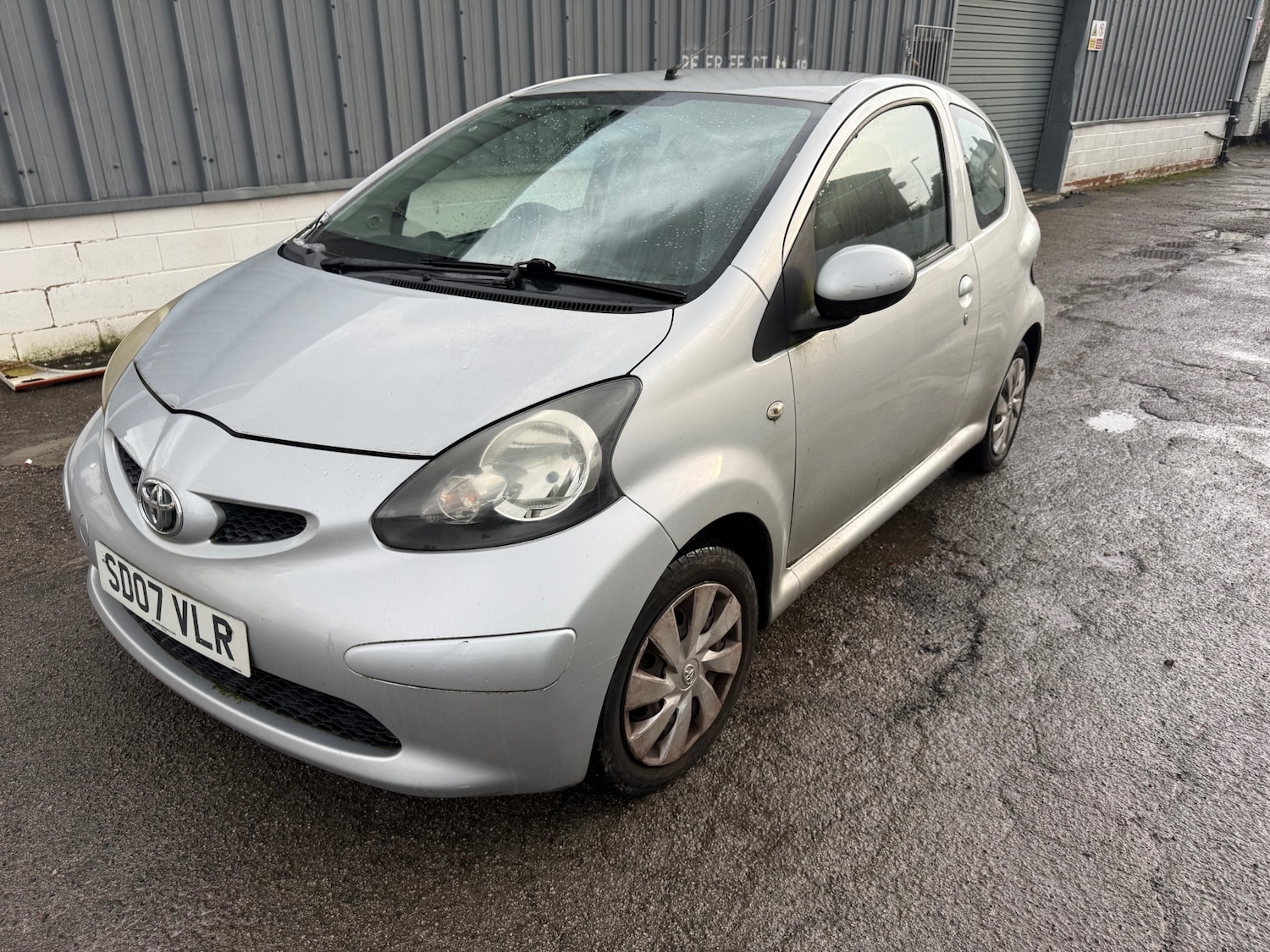 Used Toyota AYGO 2007 for sale - 77116169: Photo 3