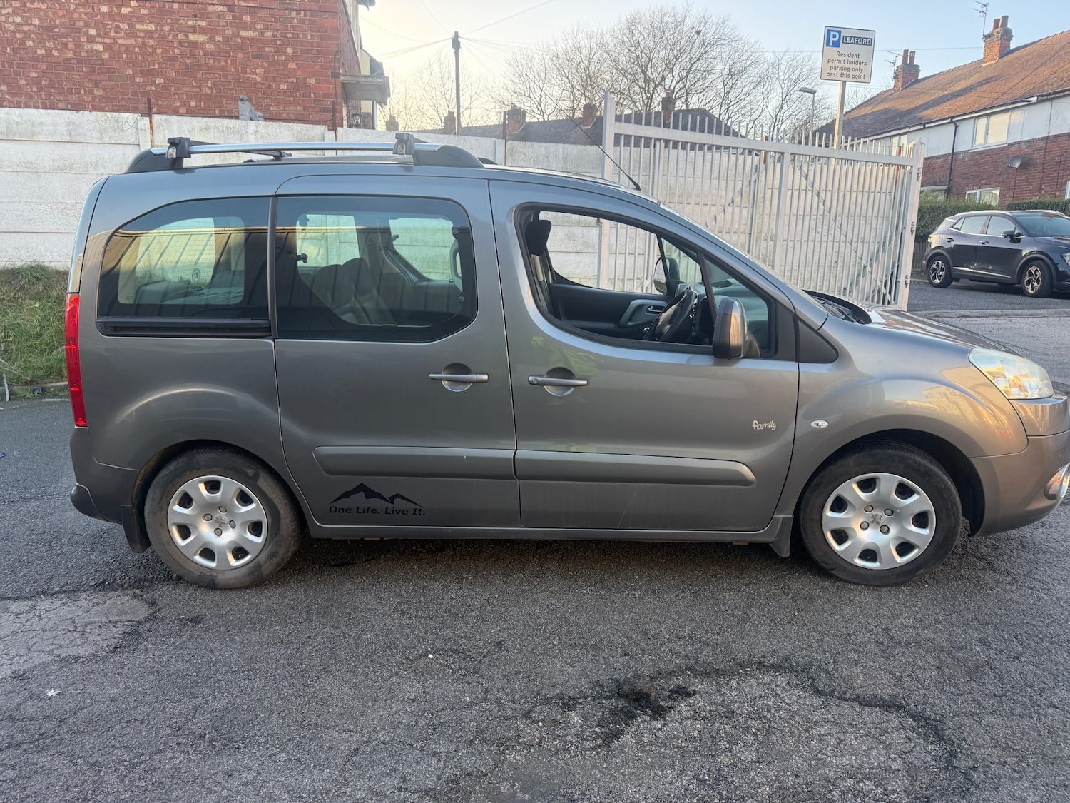 Used Peugeot Partner Tepee 2012 for sale - 76958699: Photo 18
