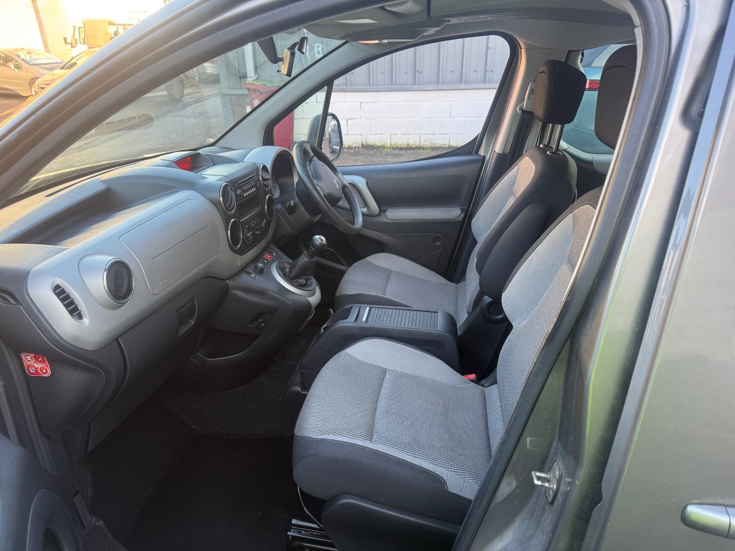 Used Peugeot Partner Tepee 2012 for sale - 76958699: Photo 21