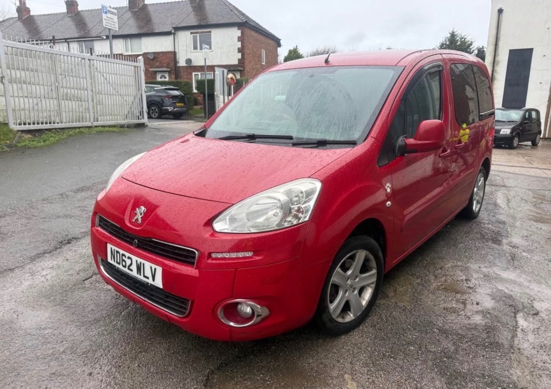 Used Peugeot Partner Tepee 2013 for sale - 78150746: Photo 2