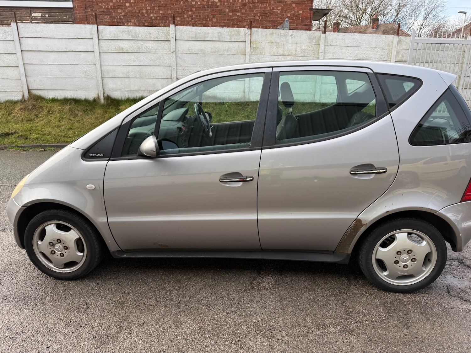 Used Mercedes-Benz A-Class 2000 for sale - 77271420: Photo 3