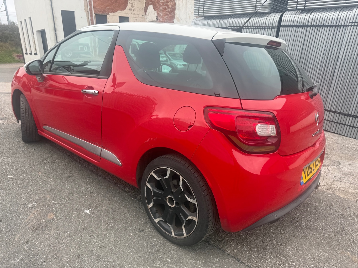 Used Citroen DS3 2012 for sale - 76276049: Photo 3