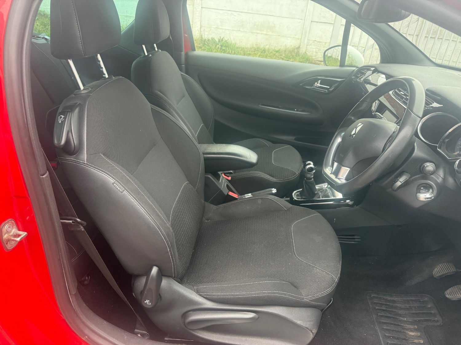 Used Citroen DS3 2012 for sale - 76276049: Photo 8
