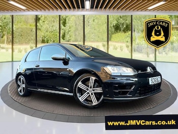 Used Volkswagen Golf 2016 for sale - 76521642: Photo