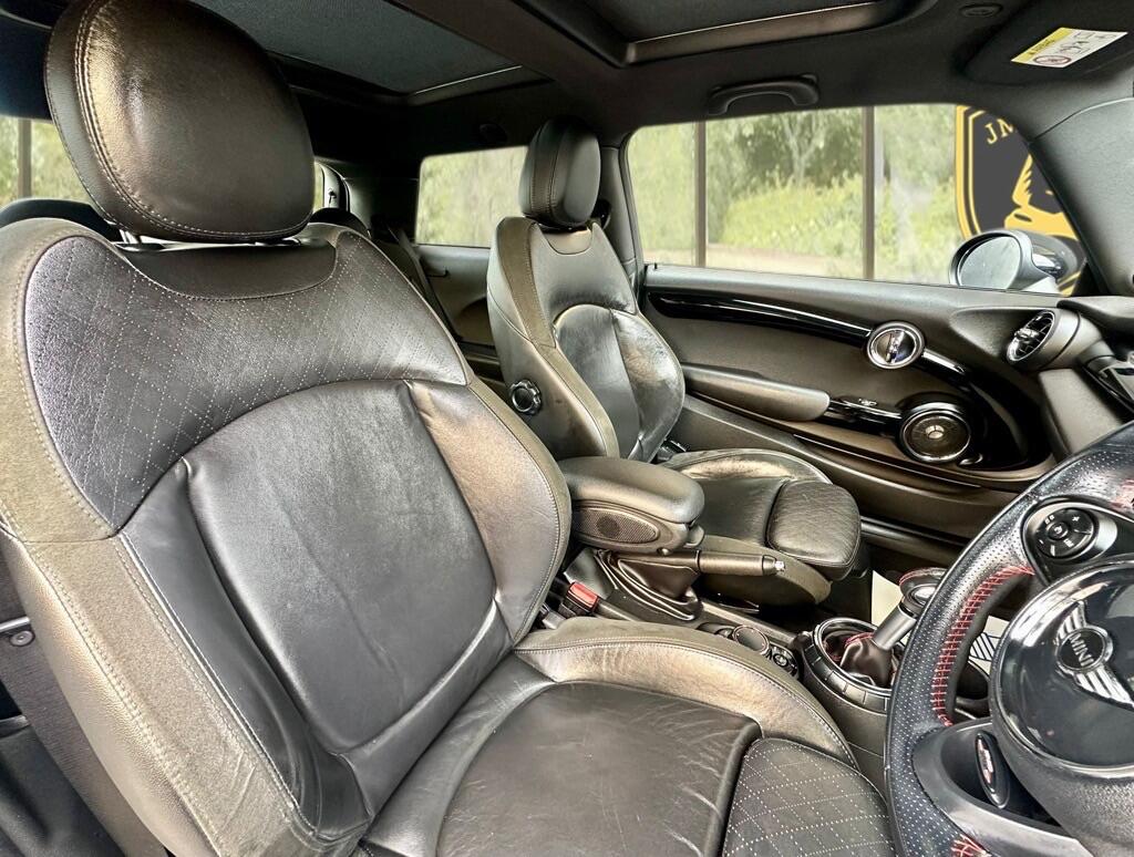 Used MINI Hatch 2017 for sale - 76992799: Photo 13