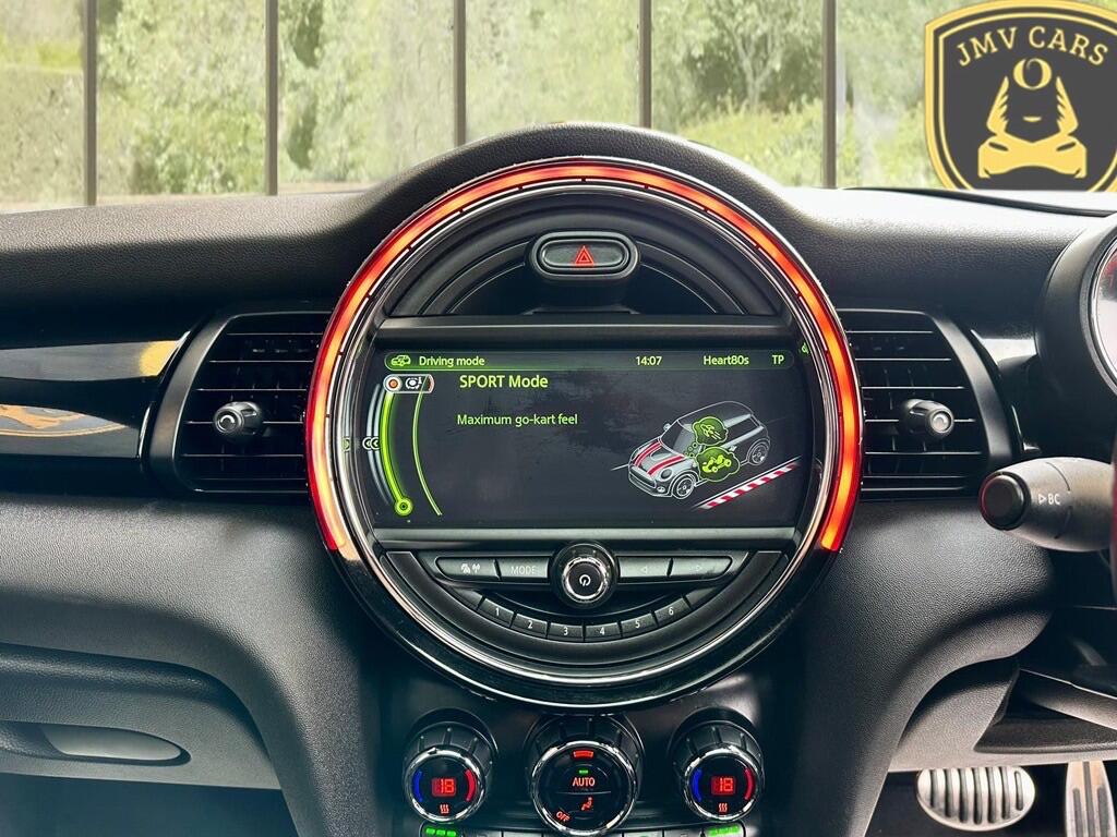 Used MINI Hatch 2017 for sale - 76992799: Photo 19