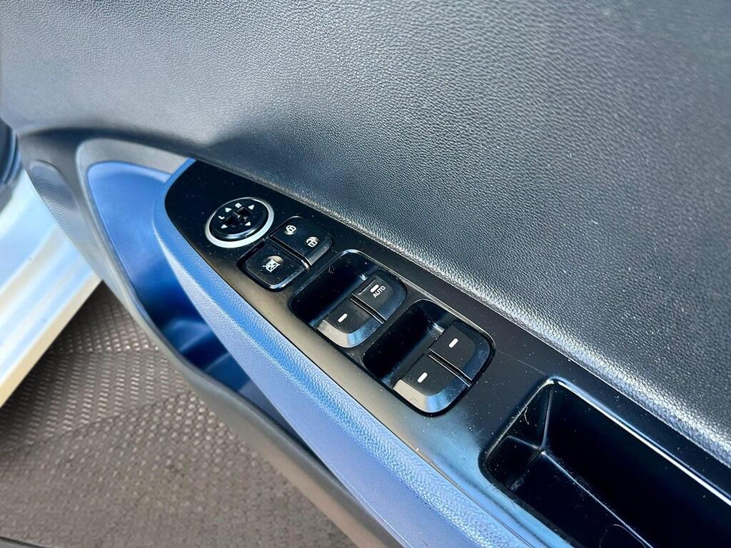 Used Hyundai i10 2016 for sale - 76121703: Photo 16