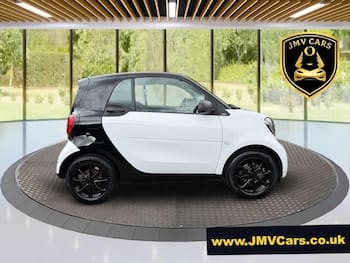 Used smart fortwo 2017 for sale - 79657533: Photo