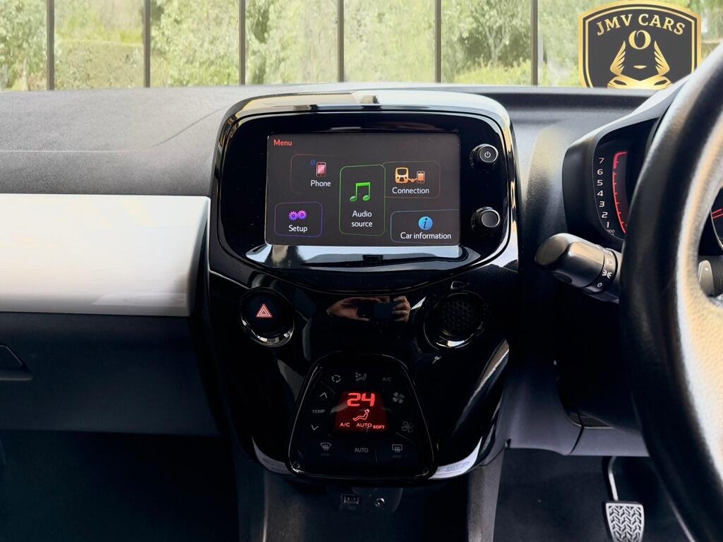 Used Toyota AYGO for sale - 78141491: Photo 14