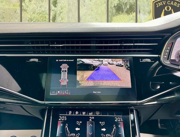 Used Audi Q8 2018 for sale - 76226754: Photo 16