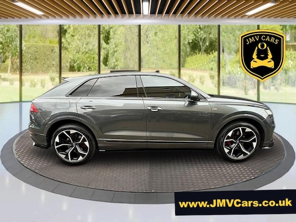 Used Audi Q8 2018 for sale - 76226754: Photo 2