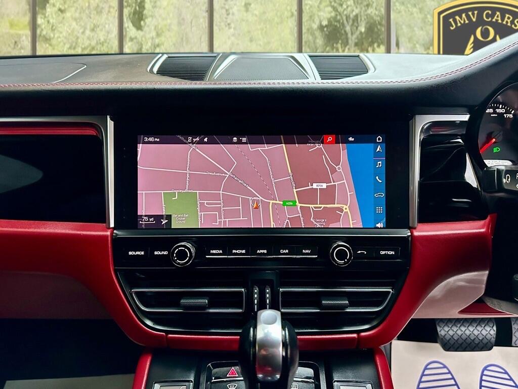 Used Porsche Macan 2020 for sale - 77331654: Photo 16