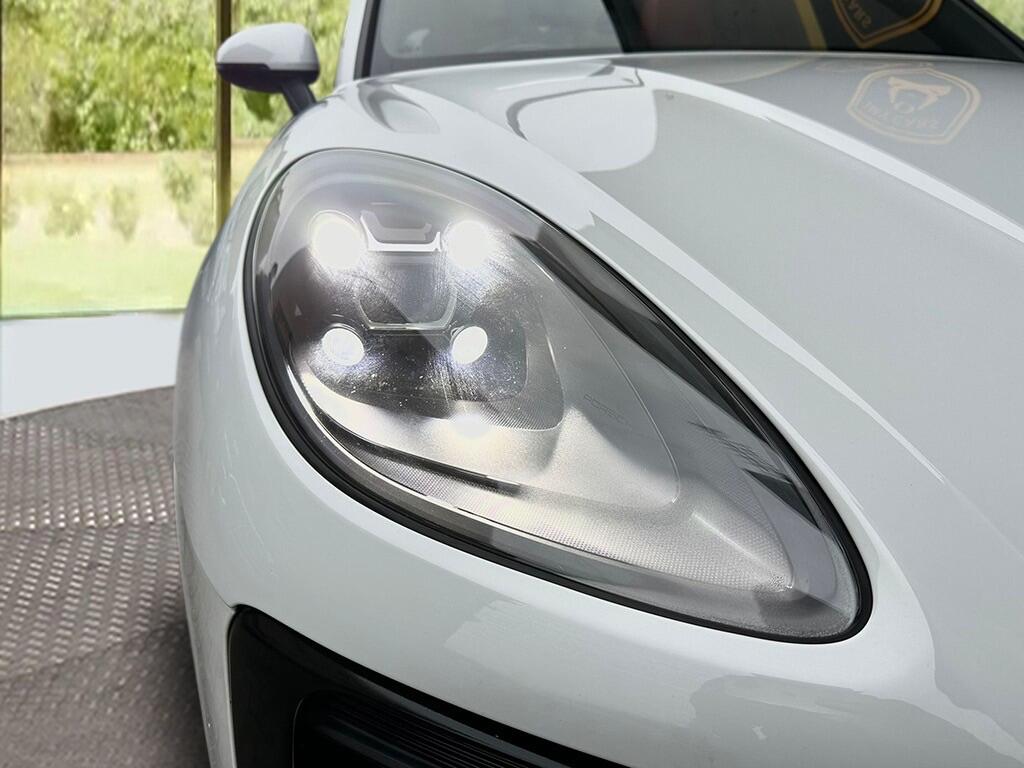 Used Porsche Macan 2020 for sale - 77331654: Photo 9