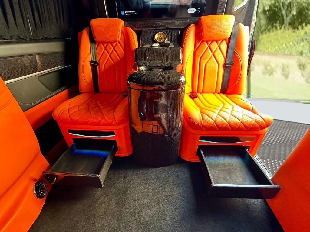 Used Mercedes-Benz V-Class 2017 for sale - 76123105: Photo 24