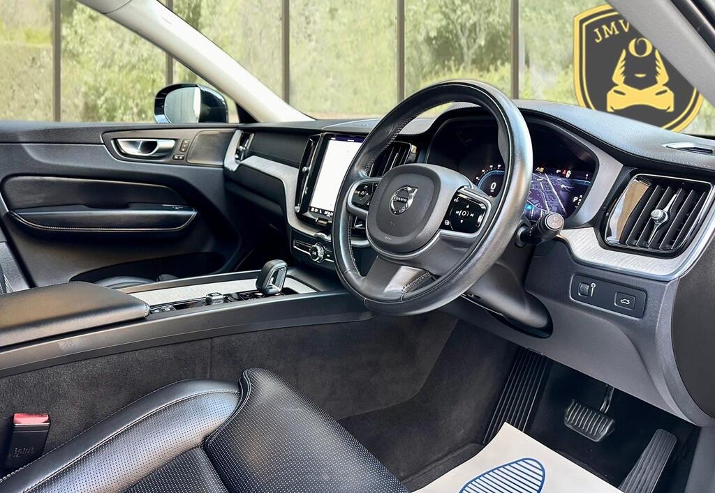Used Volvo XC60 2022 for sale - 76701120: Photo 11